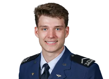 Eli Robinson headshot