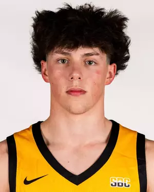 Mason Costello headshot
