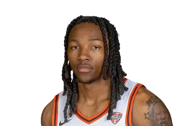 Makhi Leach headshot