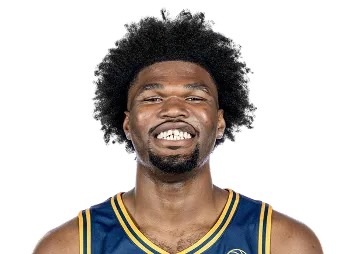 Sammie Yeanay headshot