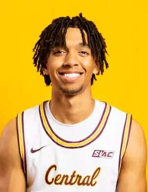Micah Bays headshot