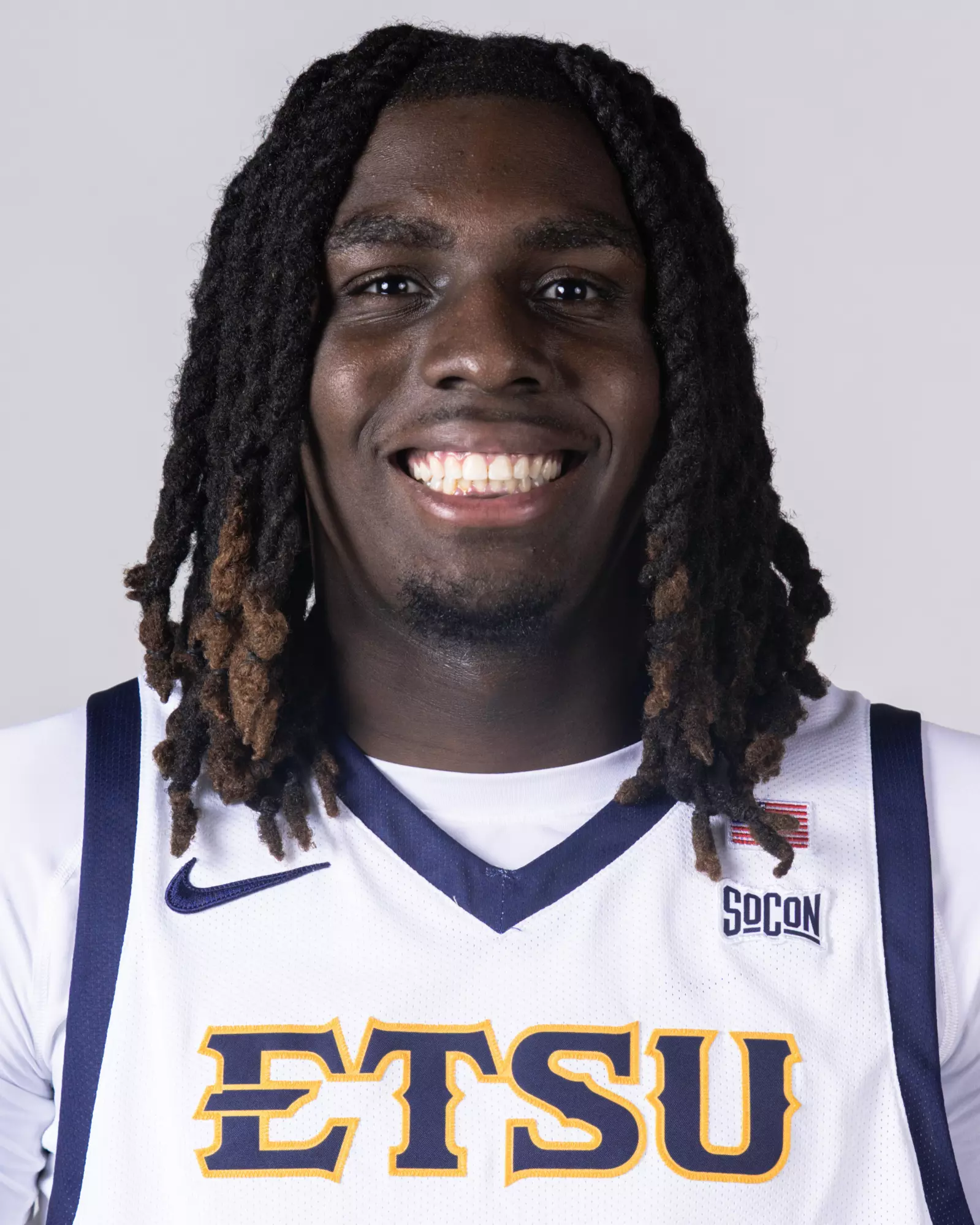 Elton Smith headshot