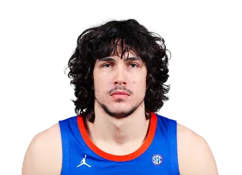 Viktor Mikic headshot