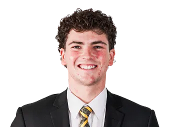 Miles Klapper headshot
