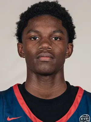 Evan Roberts headshot