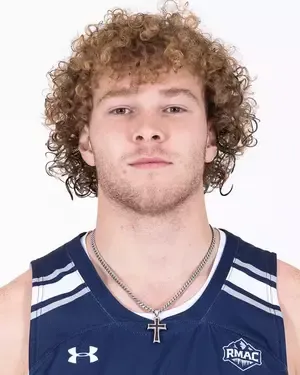 Shelton Henton headshot