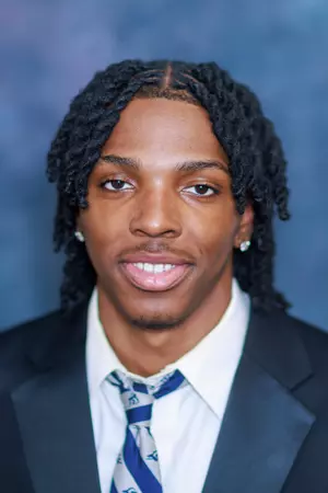 Elijah Thomas headshot