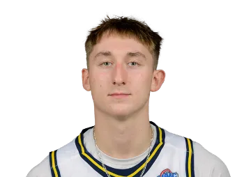 Dylan Veillette headshot
