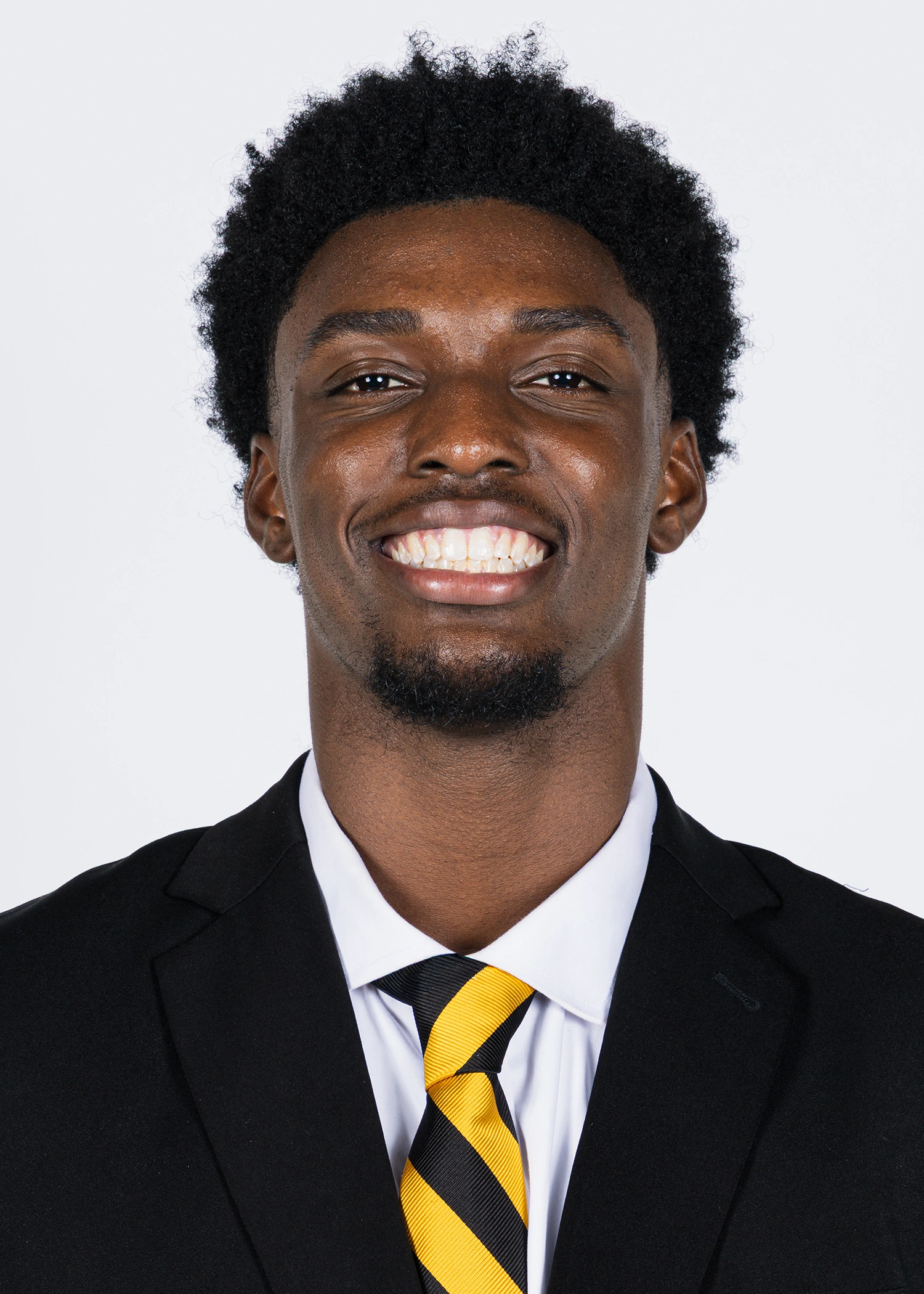 Toni Bryant headshot