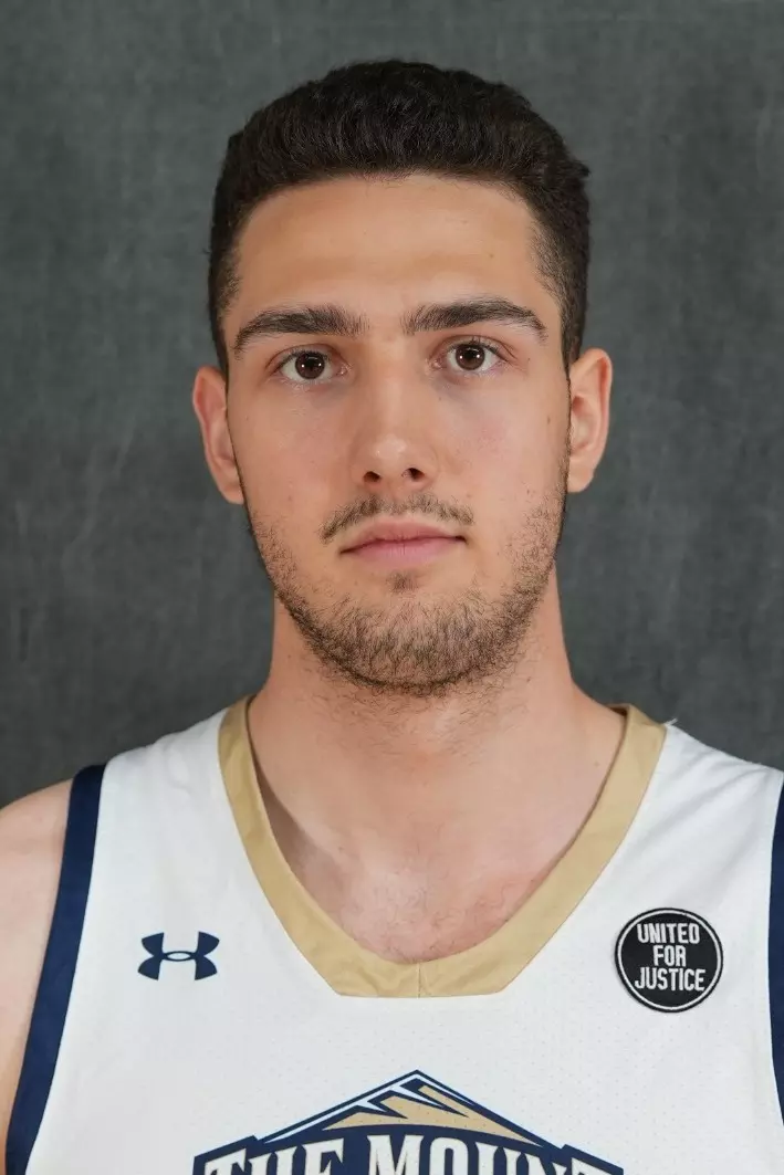 Crue Gard headshot