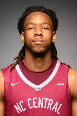Chandler Thomas headshot