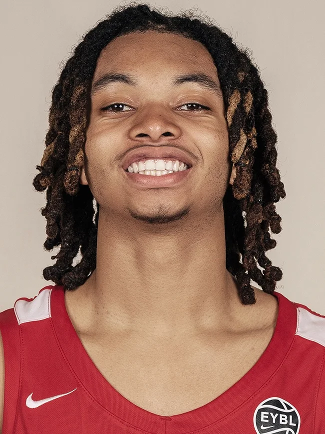 Noah George headshot