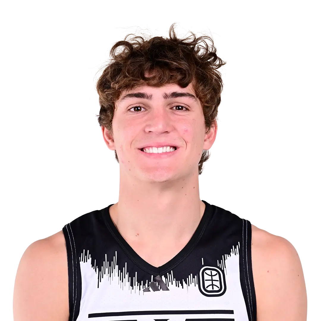 Parker Robinson headshot