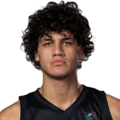 Kahu Treacher headshot