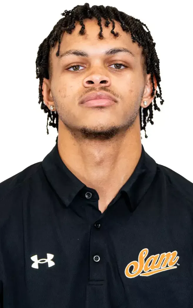 Rylan Kelly headshot