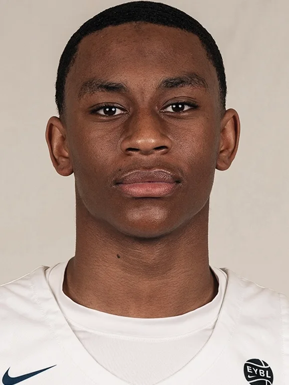 Mason Magee headshot