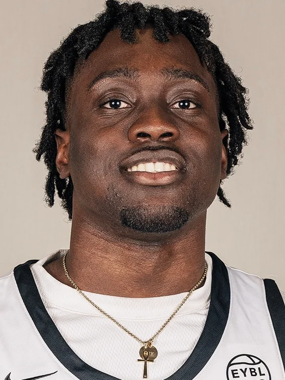 Darien Moore Jr. headshot