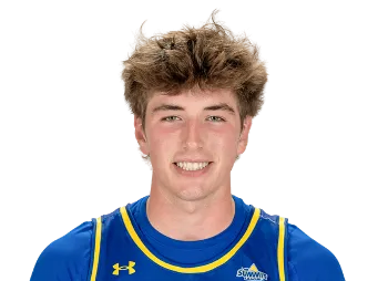 Davis Kern headshot