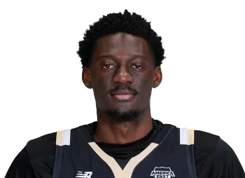 Daniel Akoue headshot