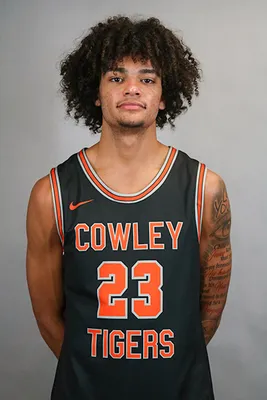 Roman Miller headshot