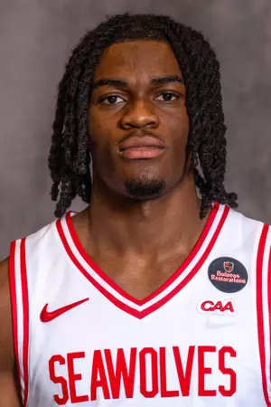 Kenny Fields headshot