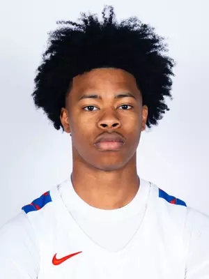 Damon Howard Jr. headshot