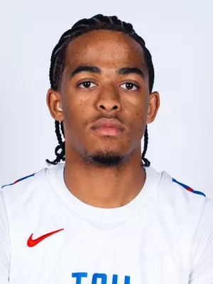 Garrett Shelton headshot