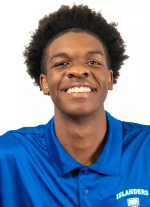 Desmond Kent Jr. headshot
