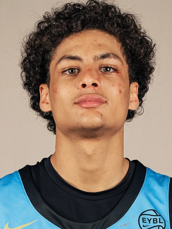 Mani Sajid headshot