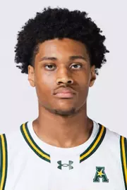 Kaleb Davis headshot