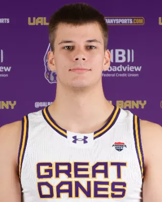 Petar Miovic headshot