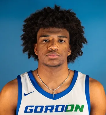Donovan Hand headshot