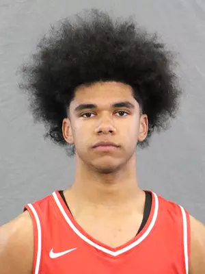 Tayelor Moore headshot