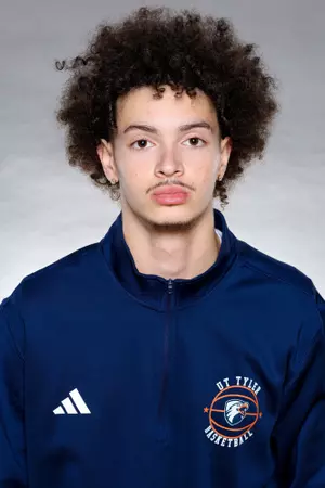 Kyle Morgan headshot