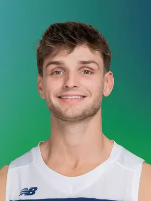 Mike Mora headshot